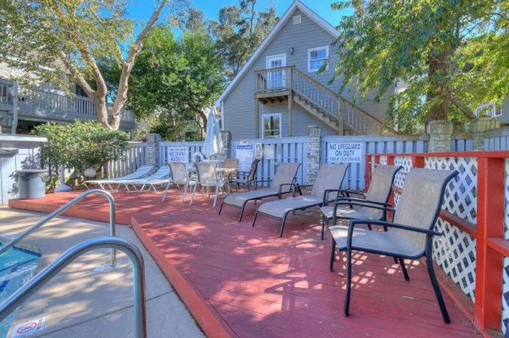 The Arbor by Elliott Beach Rentals