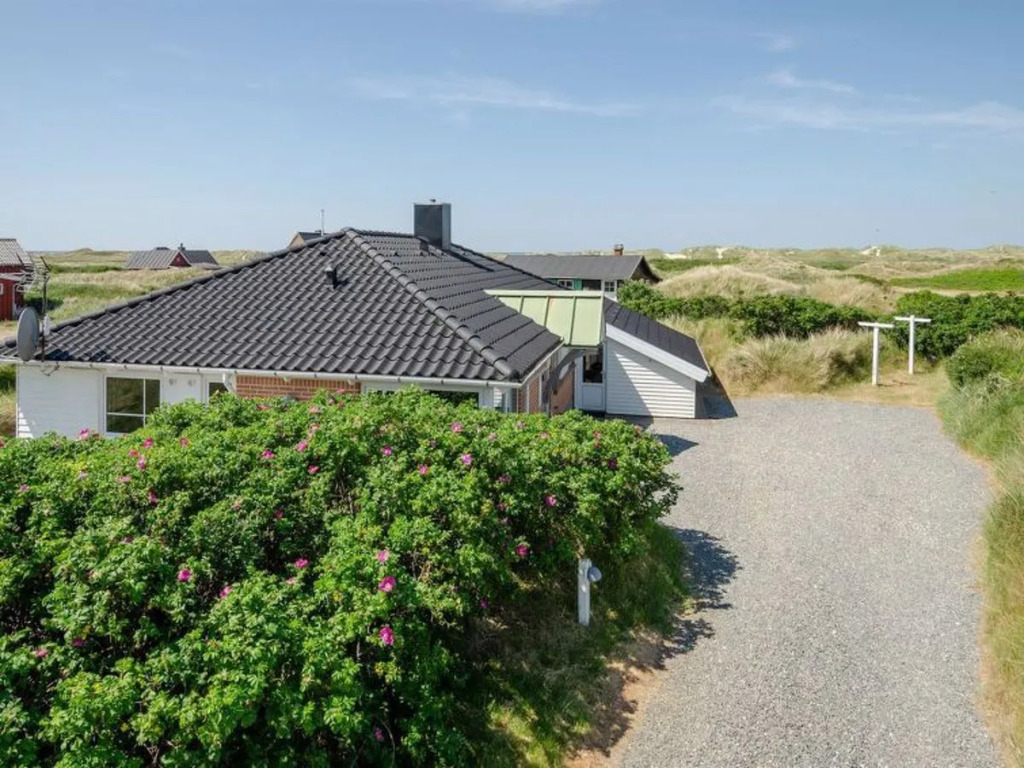 "Arbnora" - 350m from the sea in Western Jutland