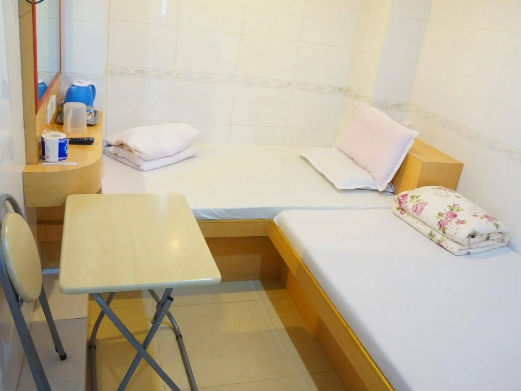 Yue Ka Hotel - 52-54 Argyle Street