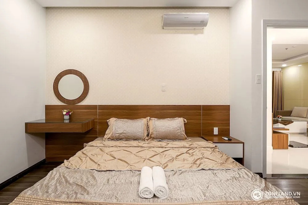 Zoneland Apartment - Monarchy Riverside