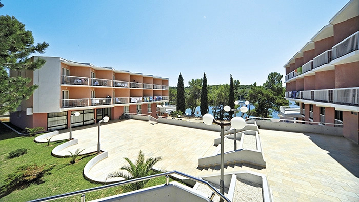 Centinera Resort