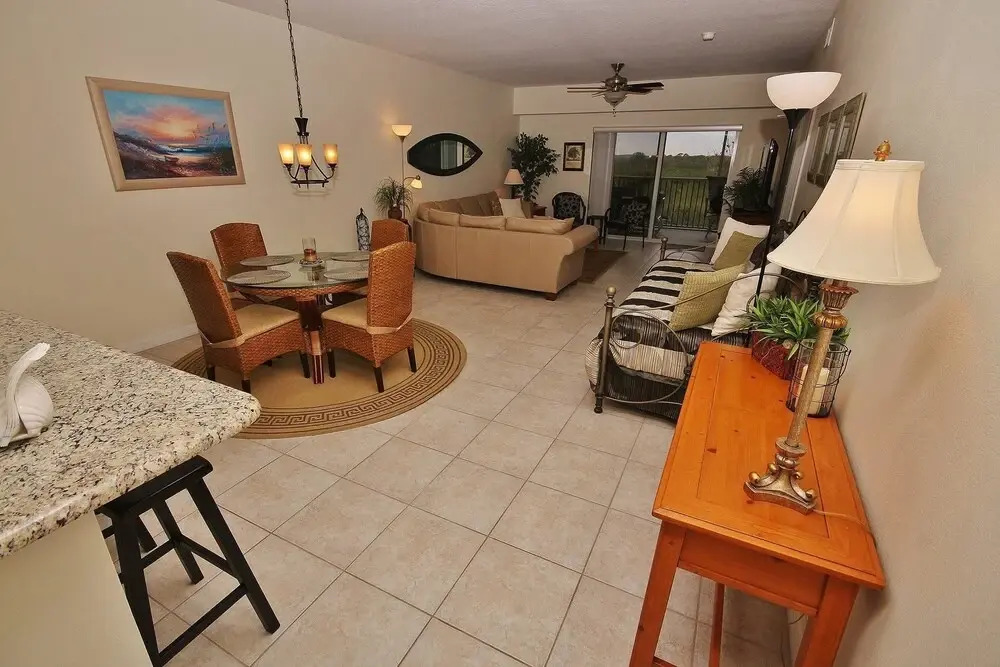 Oceanwalk 9-404 Apartment 3