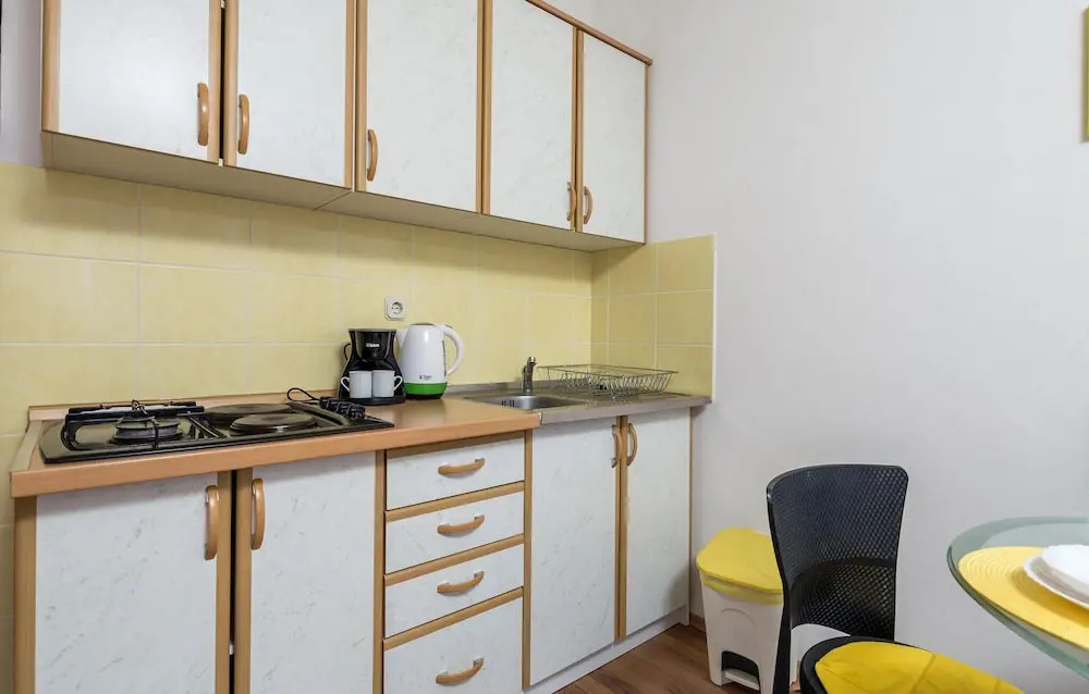 Amazing Home in Mandre With Wifi and 1 Bedrooms