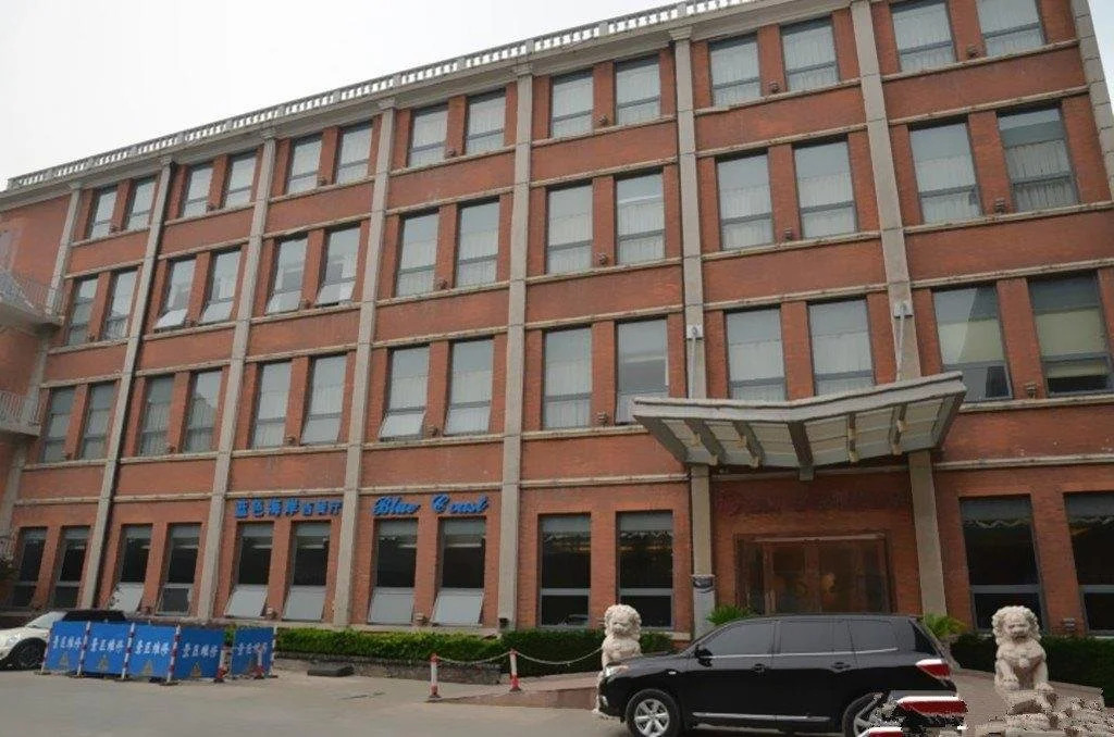Yazz Hotel