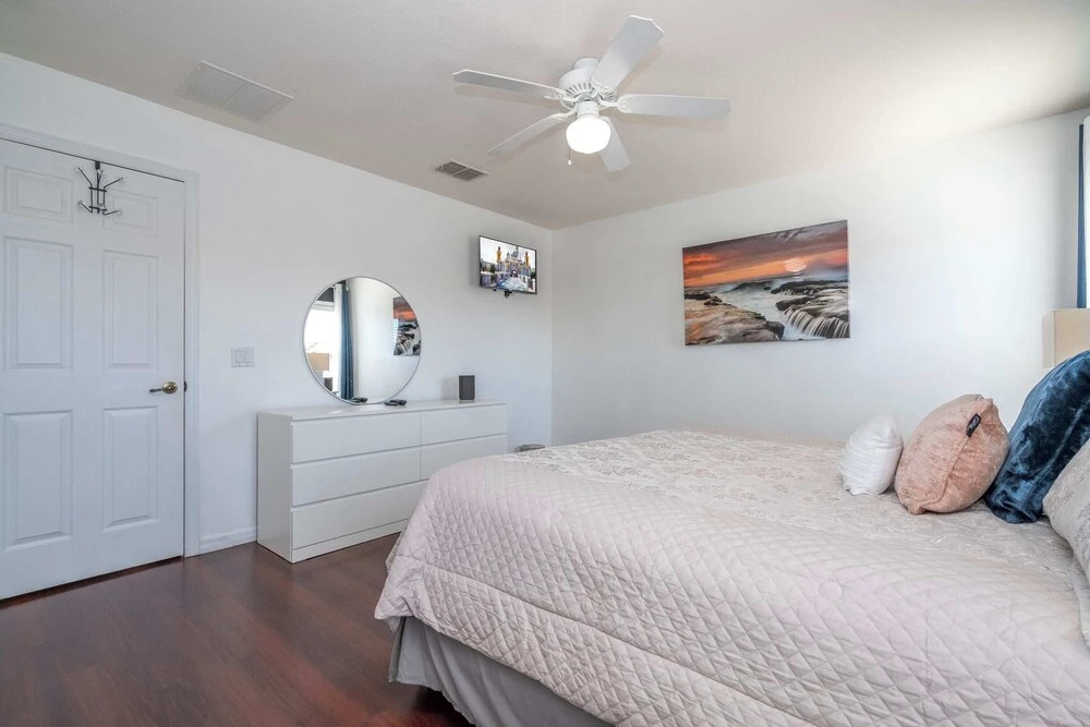 4Bd W/ Pool & Close To Disney @ Encantada Resort 8570, Kissimmee