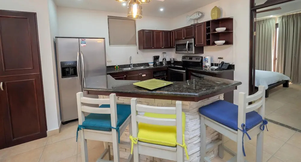 Encantada Luxury Condo J3
