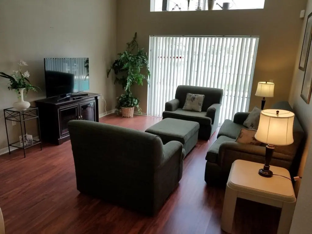 4705 Ainsdale Walk 4 Bedrooms, 3 Bathrooms