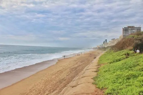 Breakers 217