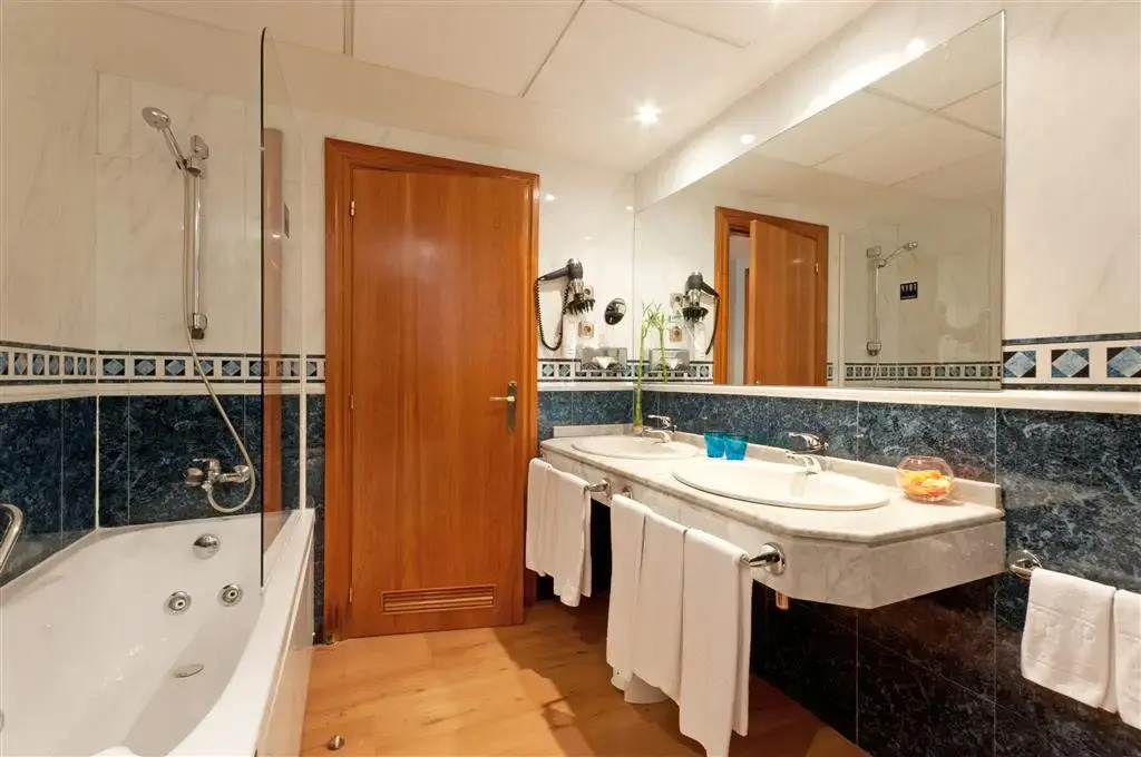 Hotel Zentral Gijón Rey Pelayo