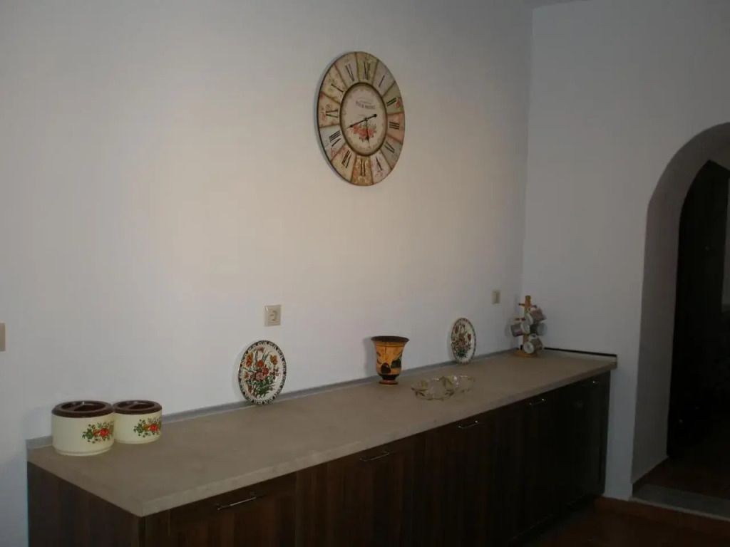Casa Theoni