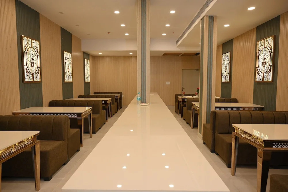 Vits Select Noida