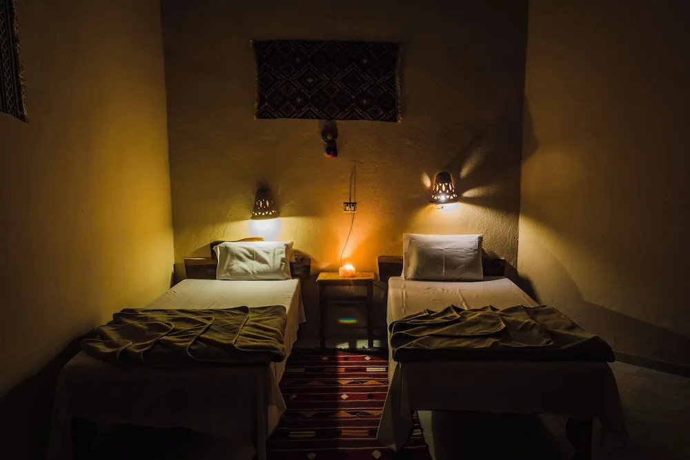 Seliyaa Siwa Inn Hotel