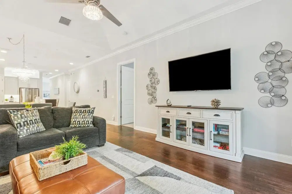 905 Summerwoods Cir