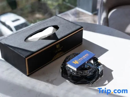 Deting Garden Hotel (Kunming hi tech West City Times store)