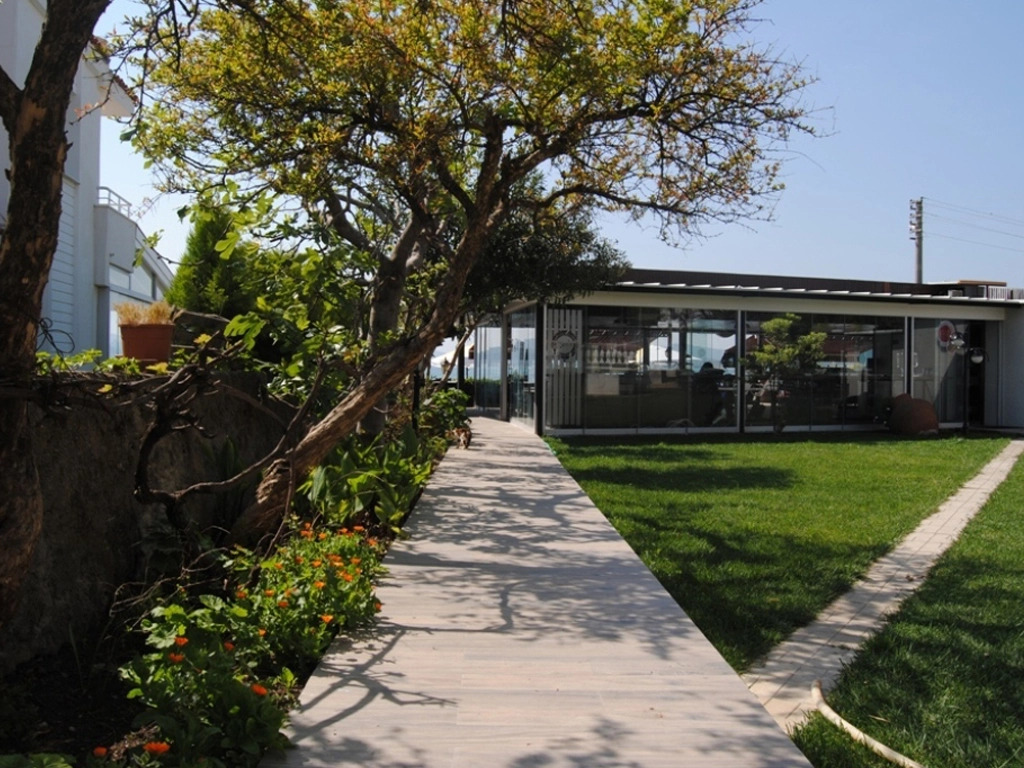 Cunda Ezer Otel +6 Yas