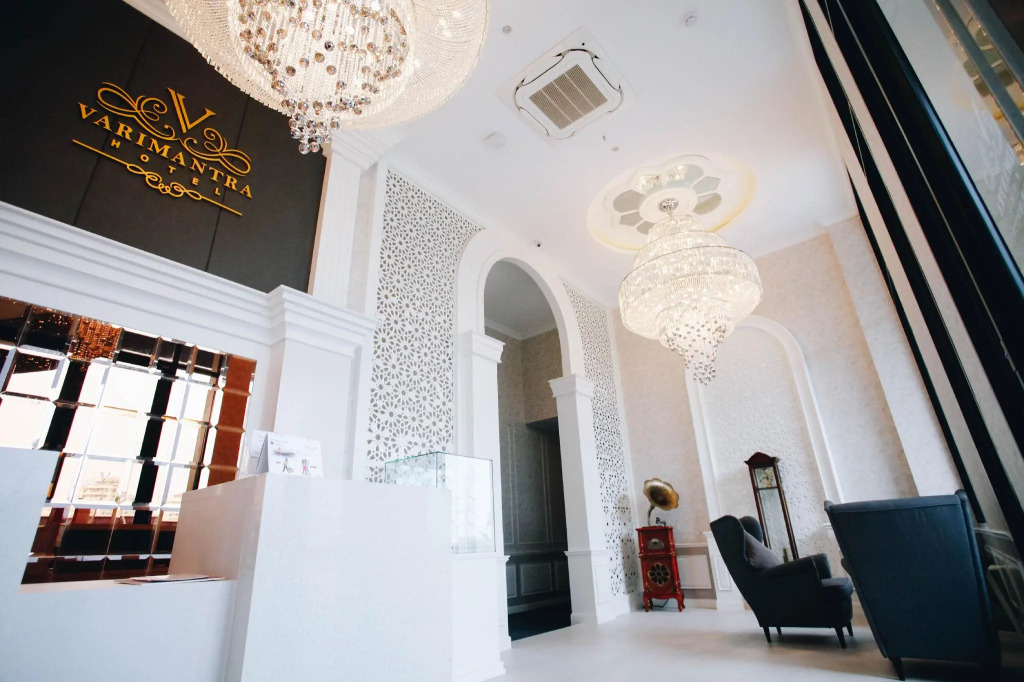 VARIMANTRA HOTEL