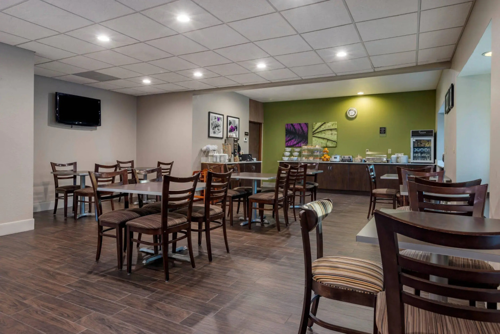 Sleep Inn & Suites Kalamazoo Southwest