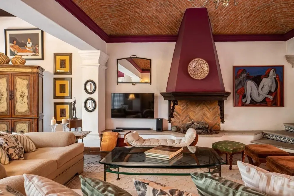 Beautiful Newly Renovated House in the Center of San Miguel