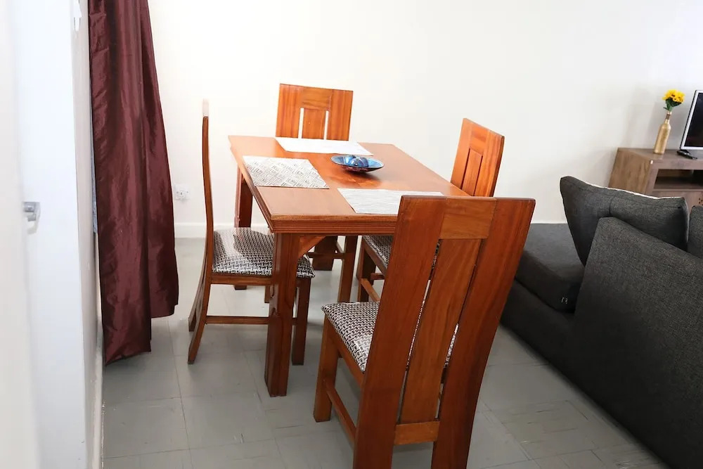 Kattaa's Quiet & Cozy Home near JKIA