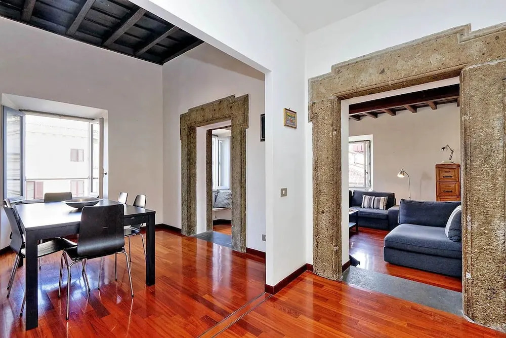 Farnese Elegant Apartment