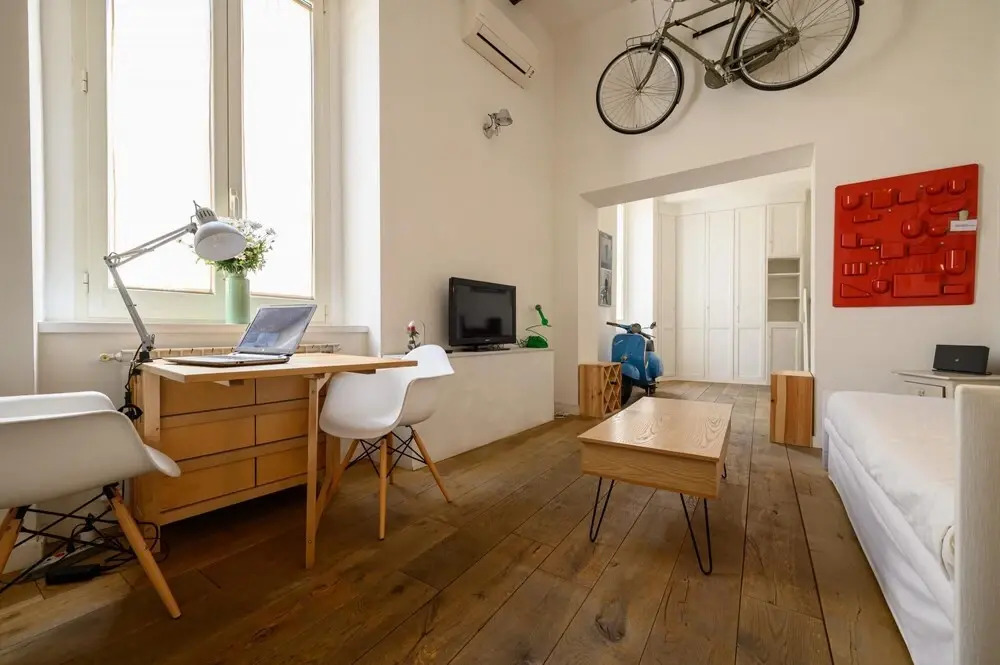 Vespa Apartment - Via Miroballo 19