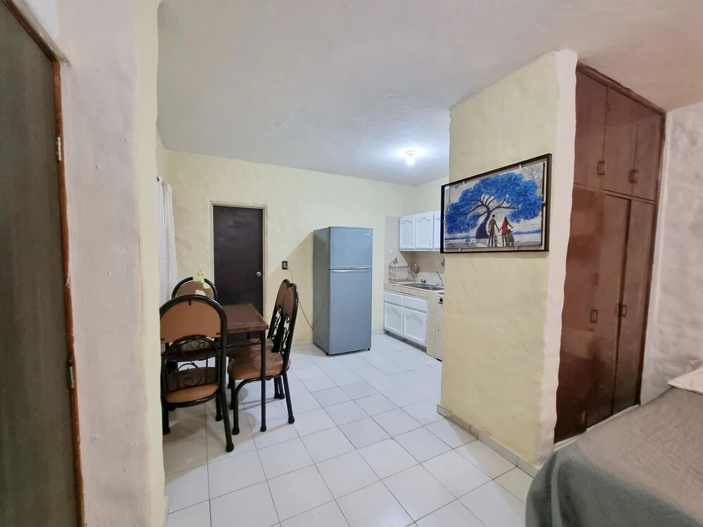 Estudio a Pie de Playa en Zona Dorada
