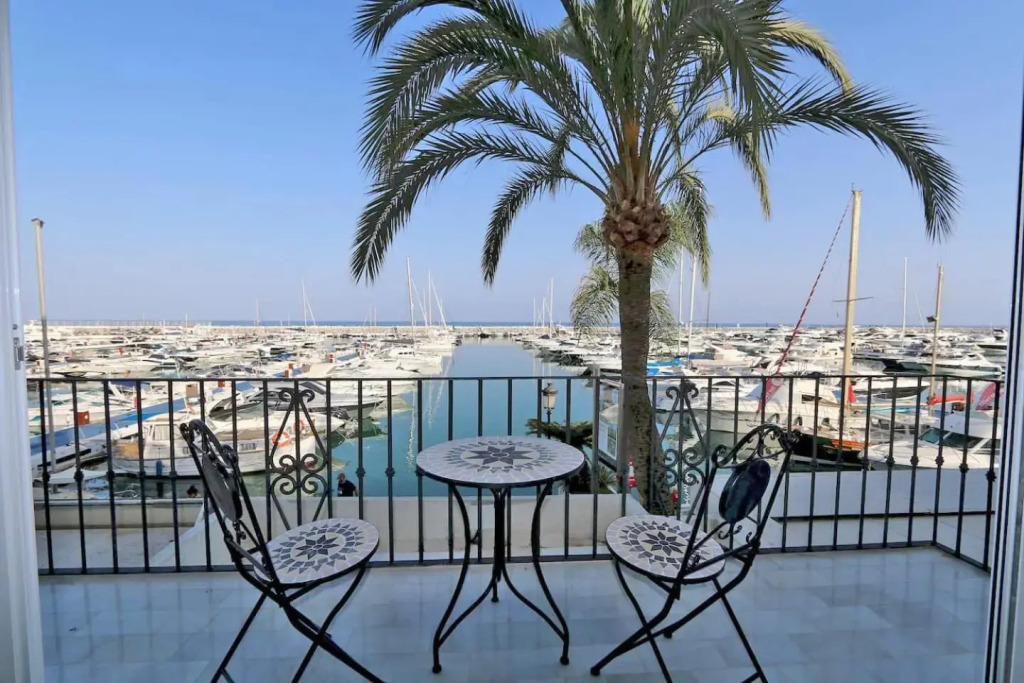 First Line Puerto Banus Harbour, 3 bedroom Luxury Apartment, Marbella