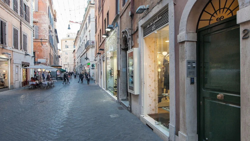 Rental In Rome Gambero Loft