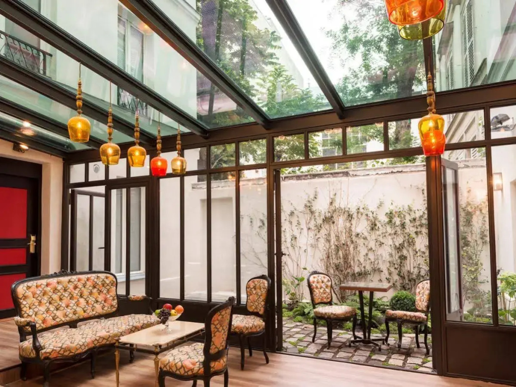 Hotel Sacha