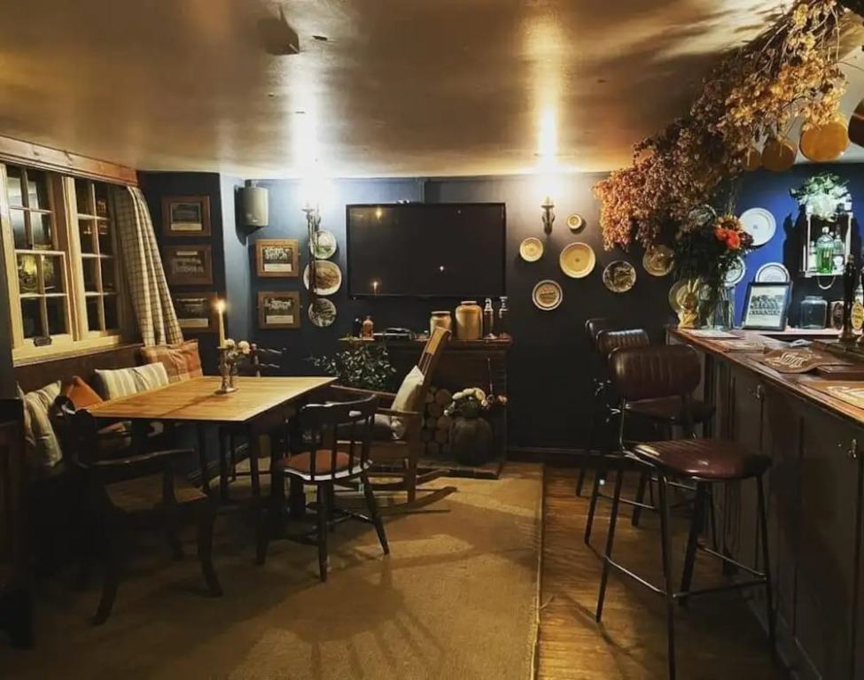 The Cross Keys