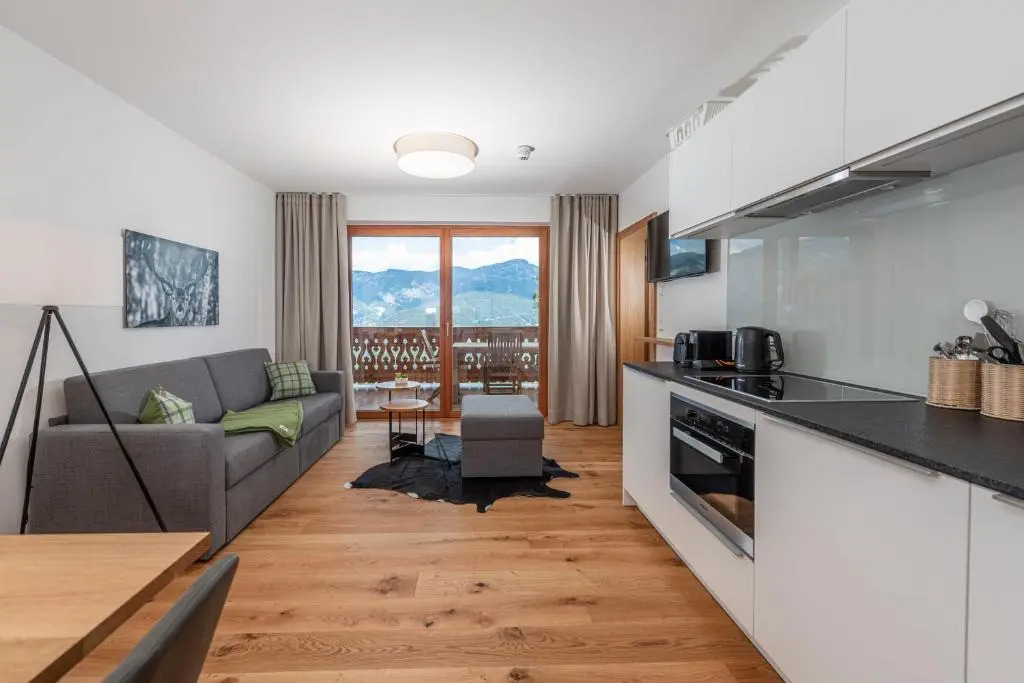 Skylodge Alpine Homes