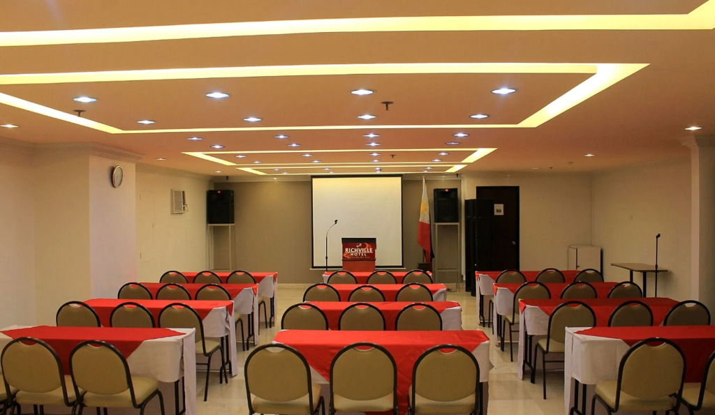 Richville Hotel