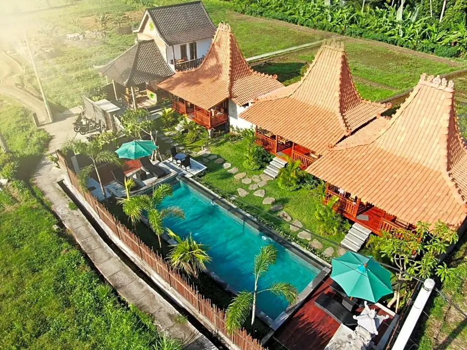 Suite Ballcony 4 Galang hari villa