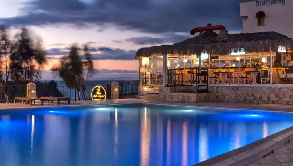 Hotel Carina