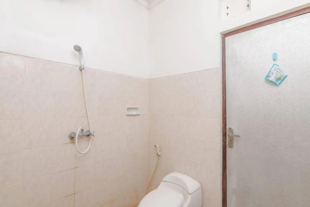 ZEN Rooms Soputan Raya