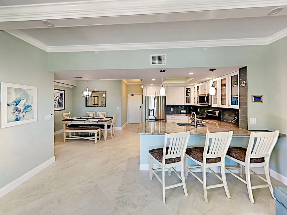 18320 Gulf Blvd Condo Unit 404