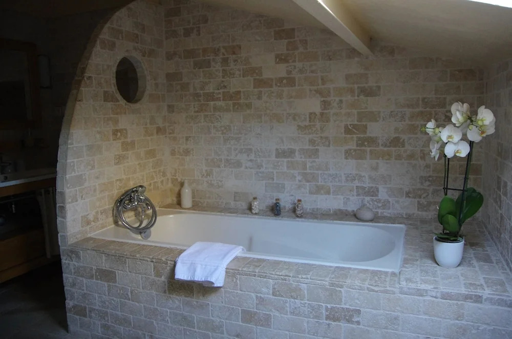 La Villa Carcassonne, Chambres d hôtes, B&B, face à la Cité Médiévale