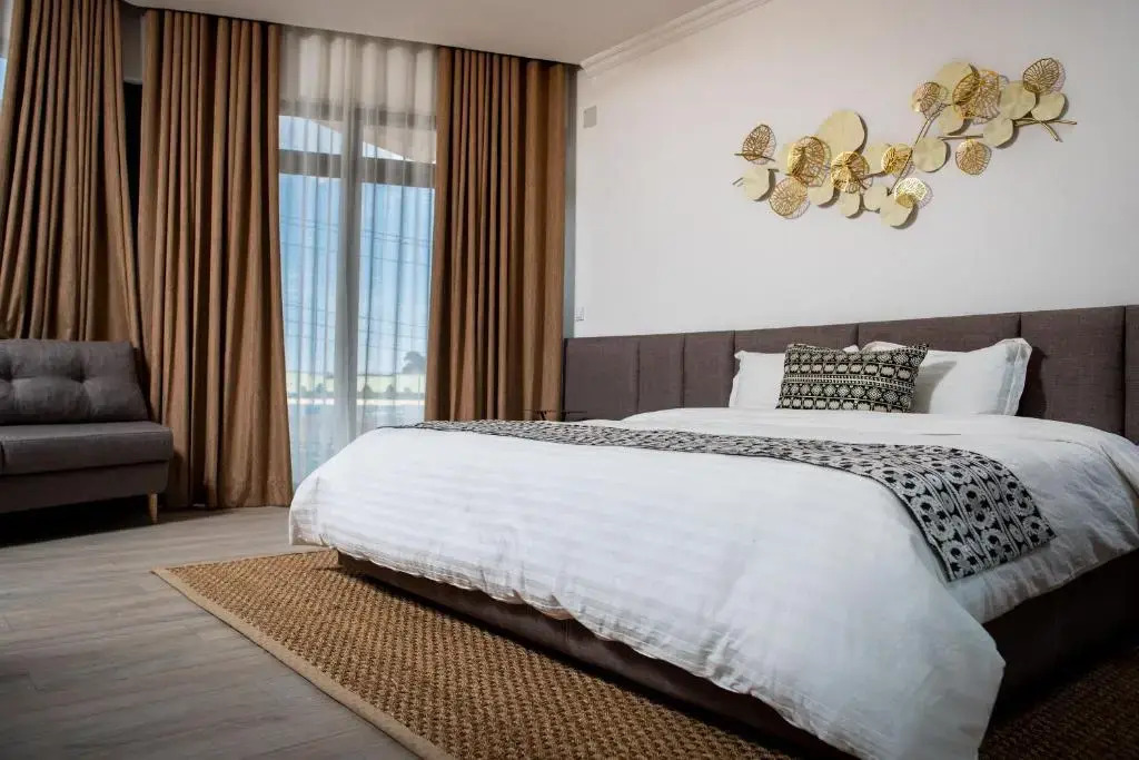 MERCURE HOTEL