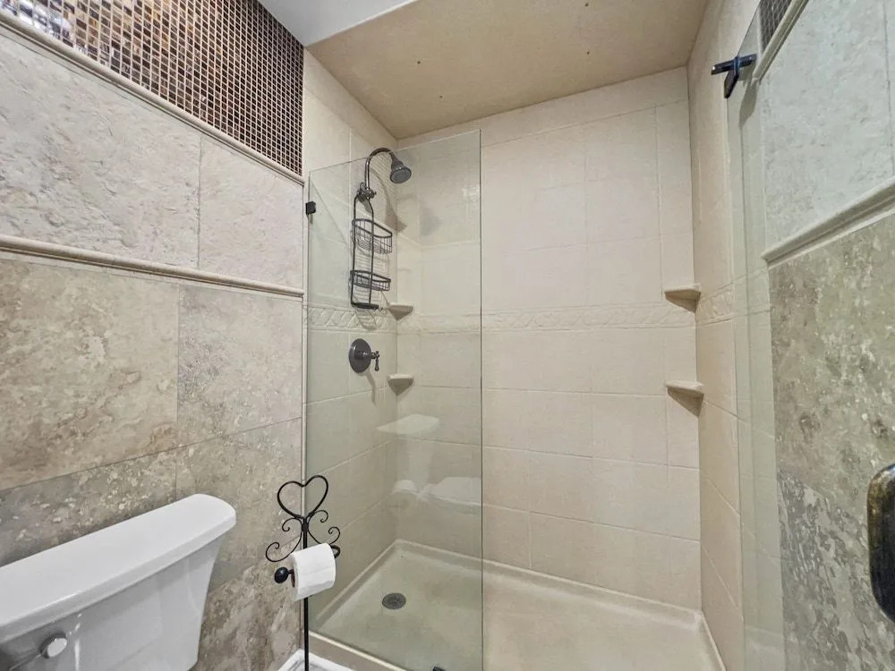 Linkside 3 Bedroom Townhouse by Redawning