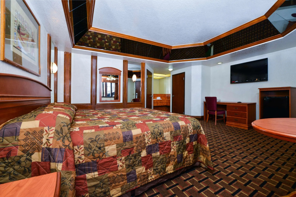 Americas Best Value Inn & Suites Los Angeles/Downtown