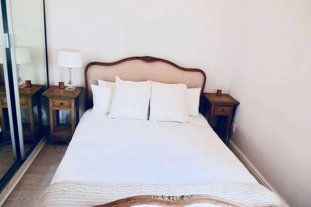 Charming 2 Bedroom Apartment in Bantry Bay