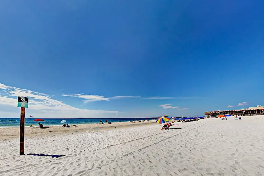 E Beach Condo #368 2 Bedrooms 2 Bathrooms Condo