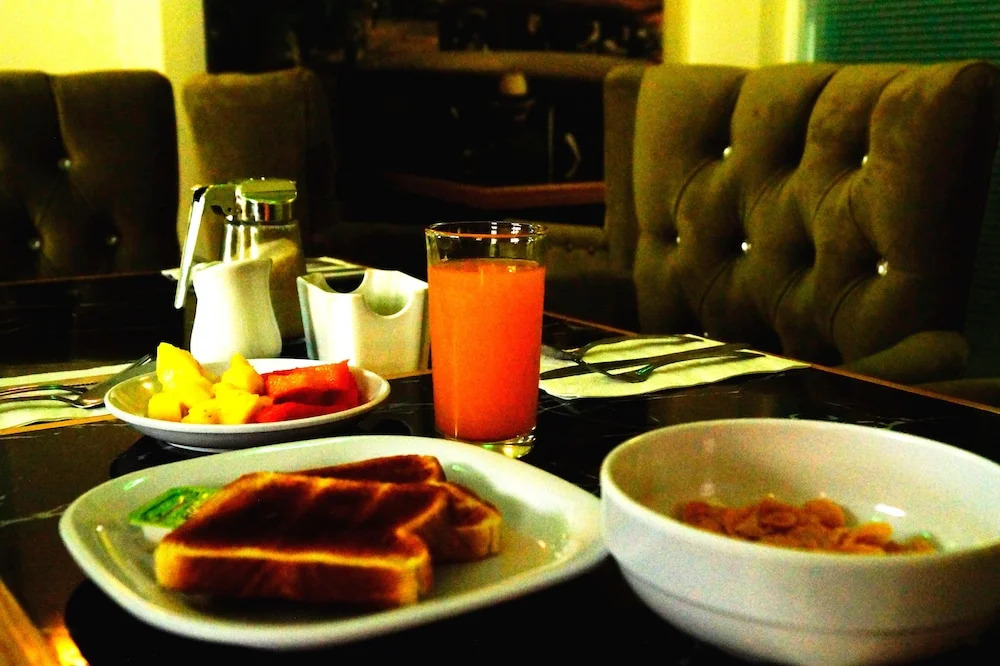 Royal Madero Inn