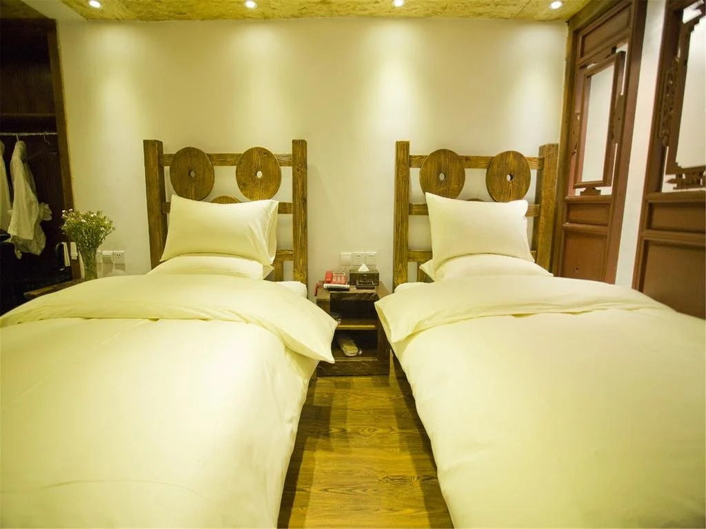 Lijiang Happy Yufu Inn