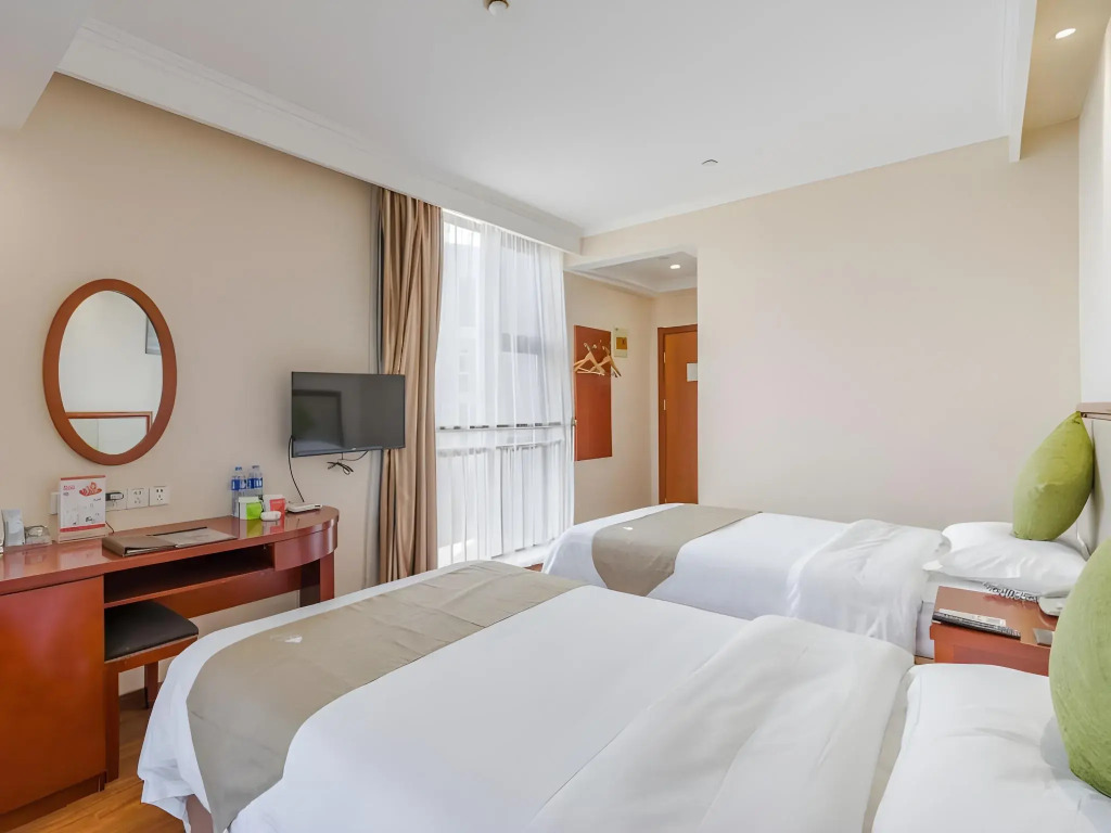GreenTree Inn Hefei Yangtze River West Road Science Avenue Subway Station Express Hotel