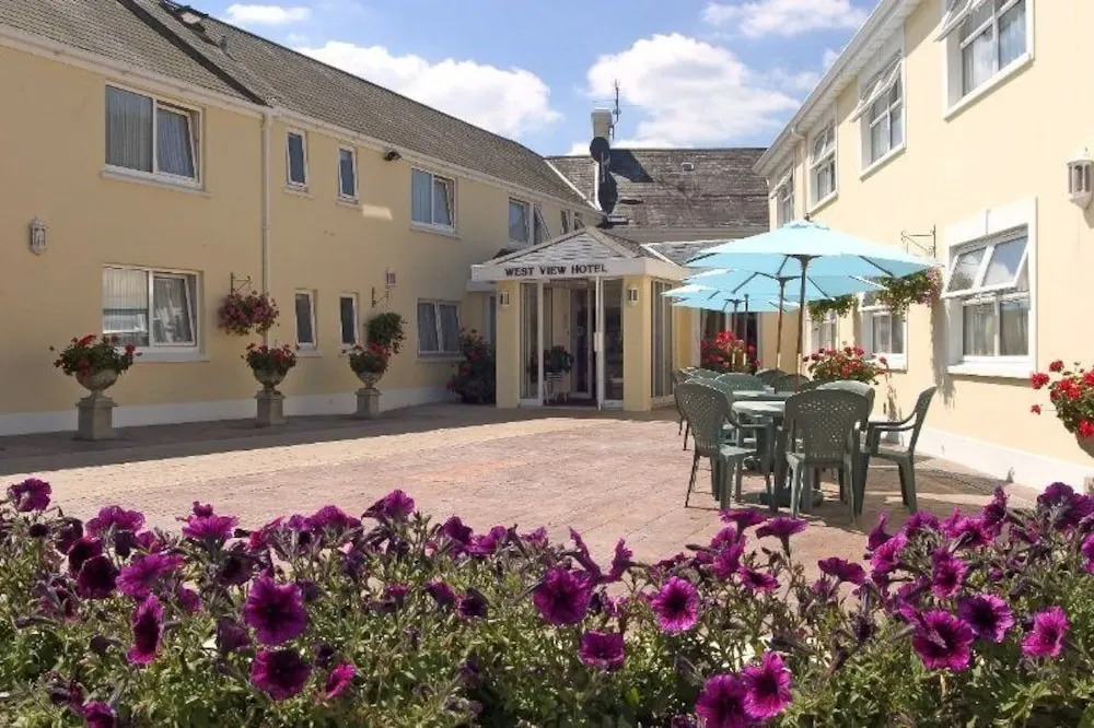 Westview Hotel