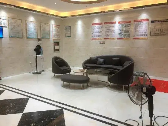 Hongqiao Boutique Hotel