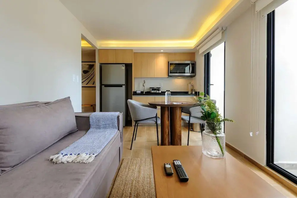 w Lovely Loft w/ Modern Balcony in Colima
