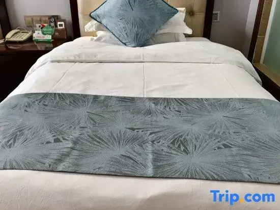 Shuangjiang Yueya Alley Leisure Hotel