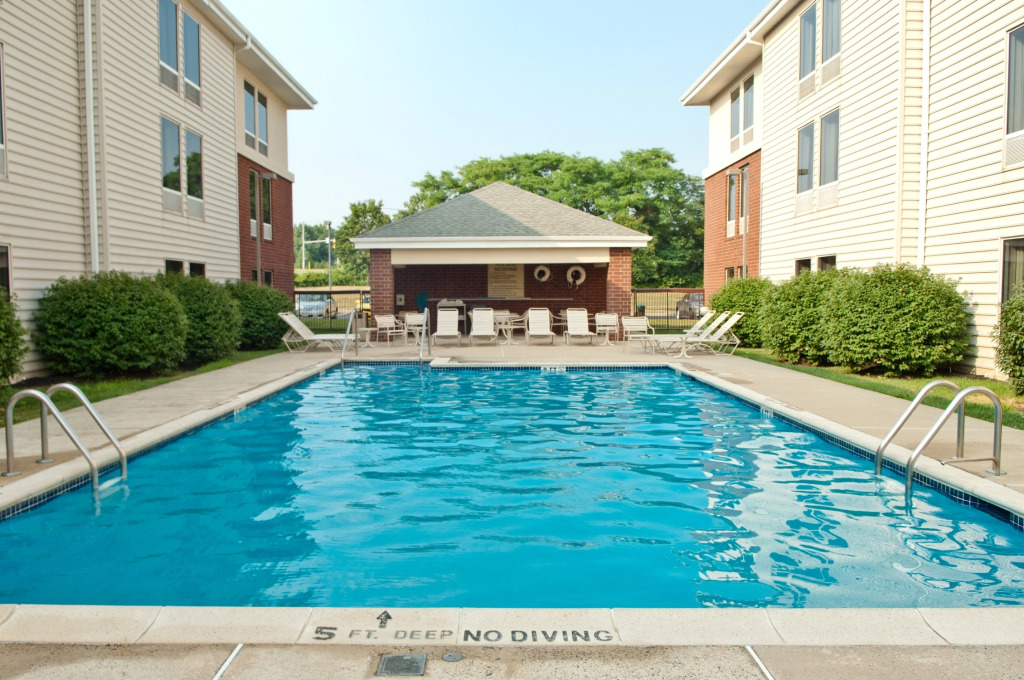 Hampton Inn & Suites Newtown